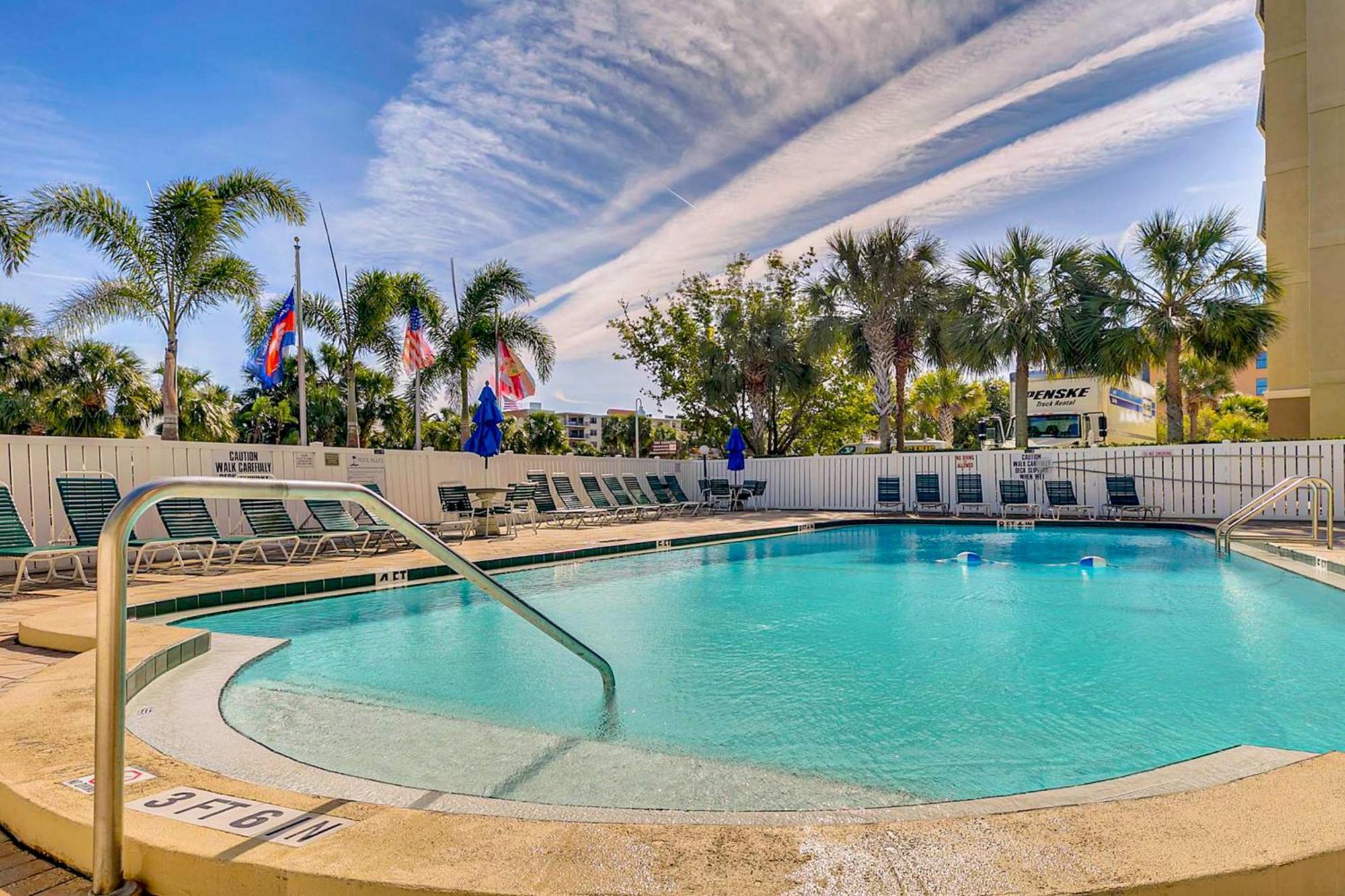 Tropical Paradise Clearwater Beach Room photo