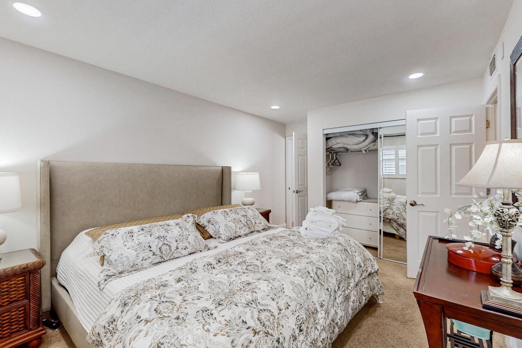 Tropical Paradise Clearwater Beach Room photo
